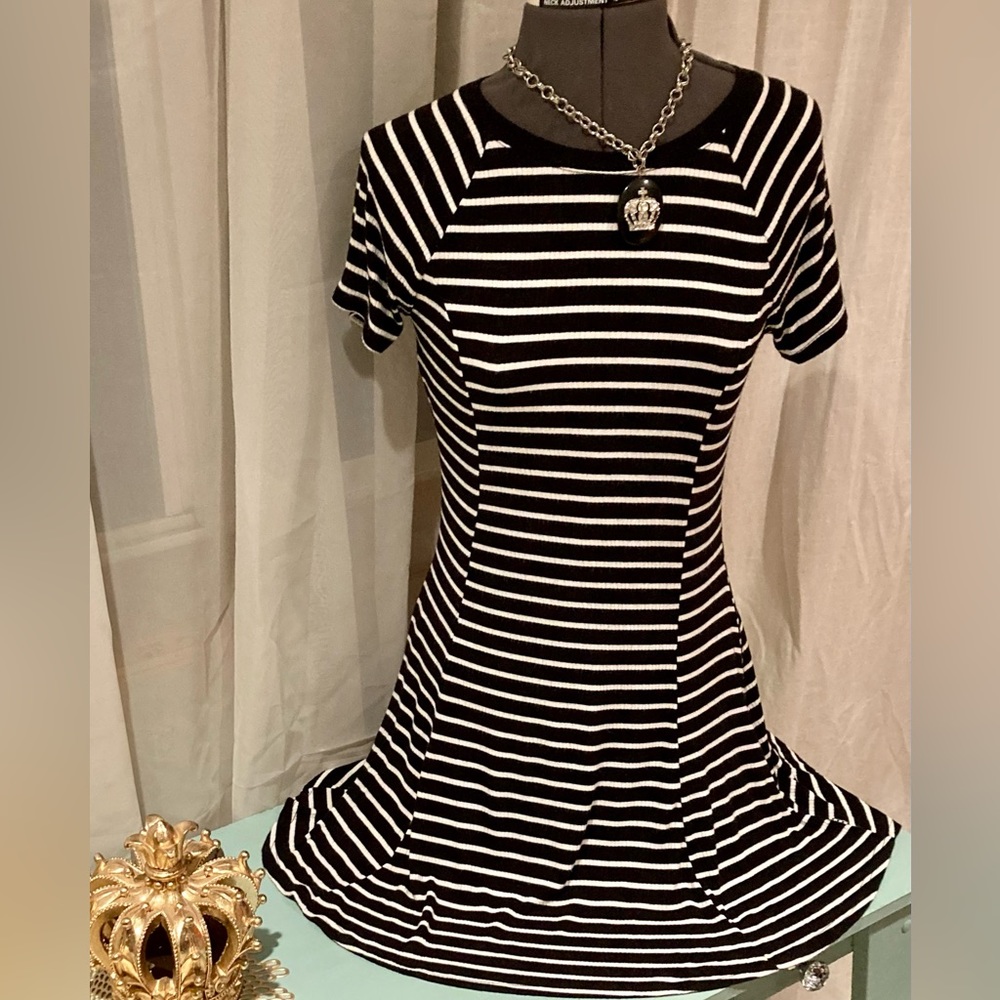 🛍️💲5 FOR $25 CLEARANCE SALE 🛍️💲